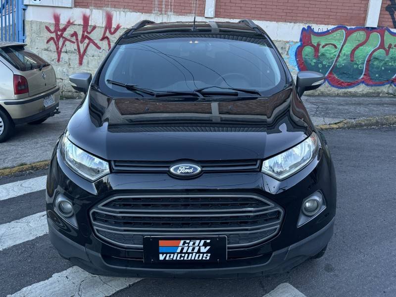 FORD - ECOSPORT - 2014/2014 - Preta - R$ 58.900,00