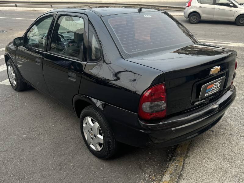 CHEVROLET - CORSA - 2010/2010 - Preta - R$ 19.900,00