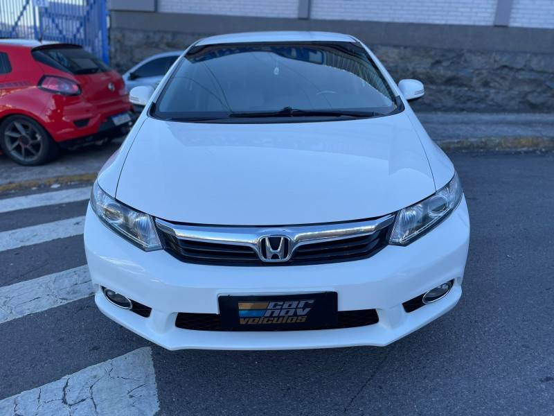 HONDA - CIVIC - 2014/2014 - Branca - R$ 74.900,00