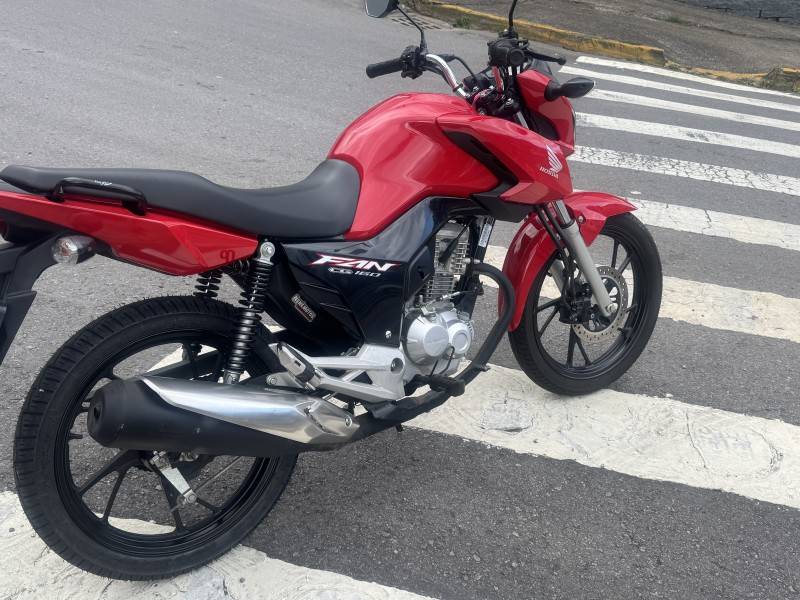 HONDA - CG 160 - 2022/2022 - Vermelha - R$ 17.500,00
