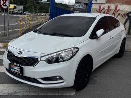 KIA MOTORS - CERATO - 2014/2014 - Branca - R$ 67.800,00