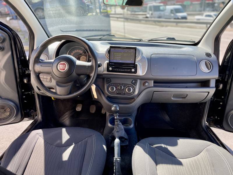 FIAT - UNO - 2011/2012 - Preta - R$ 26.900,00