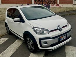 VOLKSWAGEN - UP - 2017/2018 - Branca - R$ 64.900,00