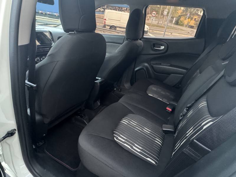 FIAT - TORO - 2017/2017 - Branca - R$ 86.900,00