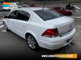 CHEVROLET - VECTRA - 2006/2006 - Branca - R$ 33.900,00