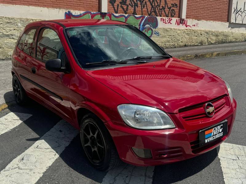 CHEVROLET - CELTA - 2007/2007 - Vermelha - R$ 19.900,00