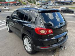 VOLKSWAGEN - TIGUAN - 2011/2011 - Preta - R$ 56.900,00