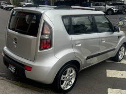 KIA MOTORS - SOUL - 2011/2011 - Prata - R$ 42.800,00