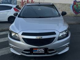 CHEVROLET - ONIX - 2019/2019 - Prata - R$ 54.900,00