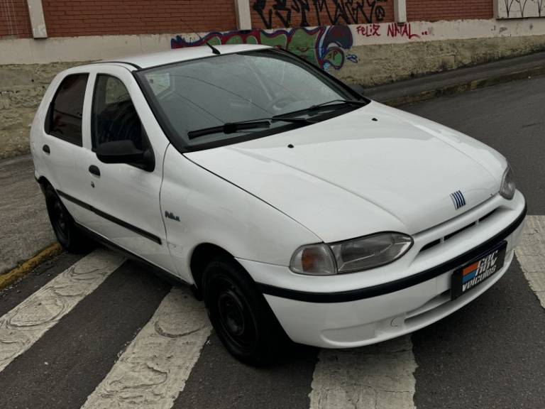 FIAT - PALIO - 1997/1997 - Branca - R$ 11.900,00