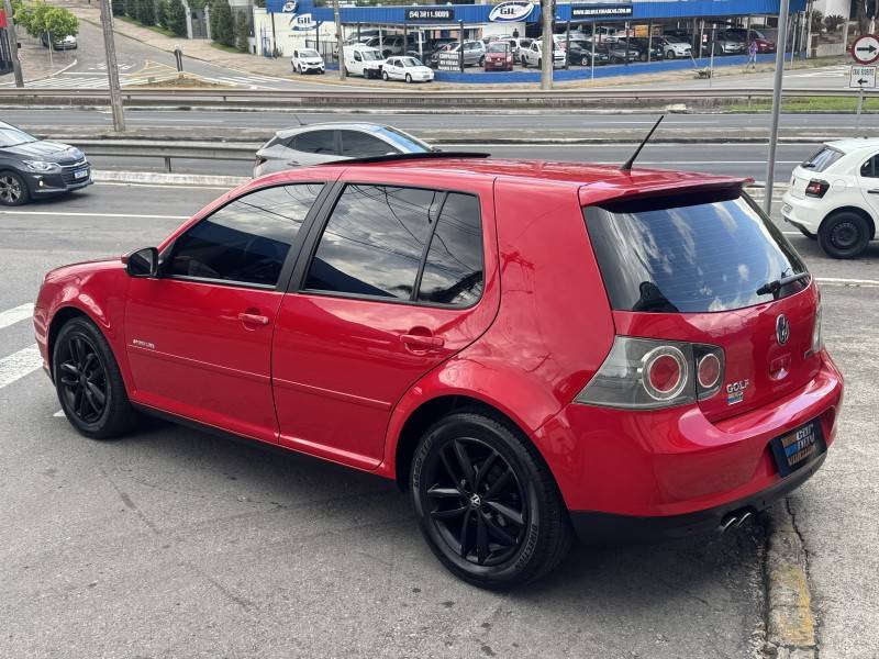 VOLKSWAGEN - GOLF - 2013/2013 - Vermelha - R$ 61.800,00