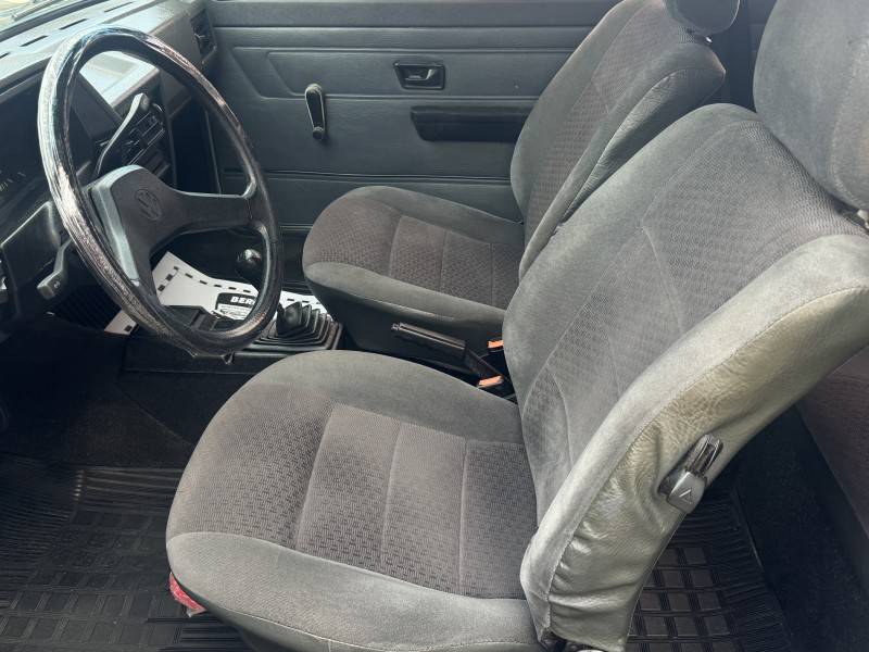 VOLKSWAGEN - GOL - 1993/1993 - Verde - R$ 19.900,00