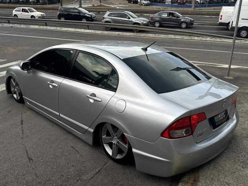 HONDA - CIVIC - 2009/2009 - Prata - R$ 53.900,00