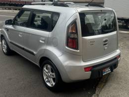 KIA MOTORS - SOUL - 2011/2011 - Prata - R$ 42.800,00