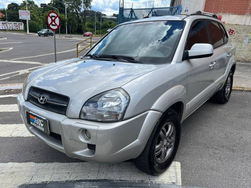 HYUNDAI - TUCSON - 2007/2007 - Prata - R$ 38.900,00