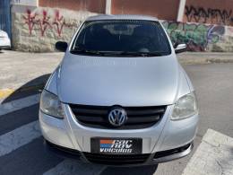 VOLKSWAGEN - FOX - 2007/2008 - Prata - R$ 23.900,00