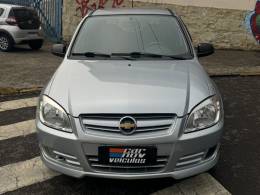 CHEVROLET - CELTA - 2010/2010 - Prata - R$ 23.900,00