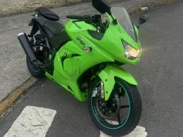 KAWASAKI - NINJA 250R - 2010/2010 - Verde - R$ 16.900,00