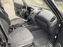 KIA MOTORS - SOUL - 2011/2012 - Preta - R$ 41.900,00