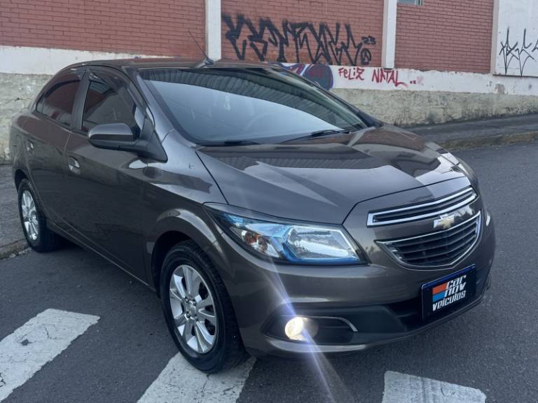 CHEVROLET - PRISMA - 2014/2014 - Marrom - R$ 51.800,00