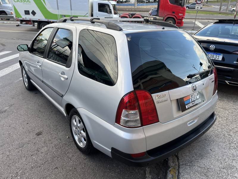 FIAT - PALIO - 2007/2007 - Prata - R$ 28.900,00