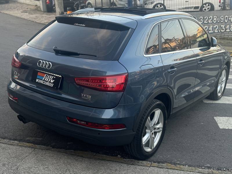 AUDI - Q3 - 2016/2016 - Azul - R$ 108.900,00