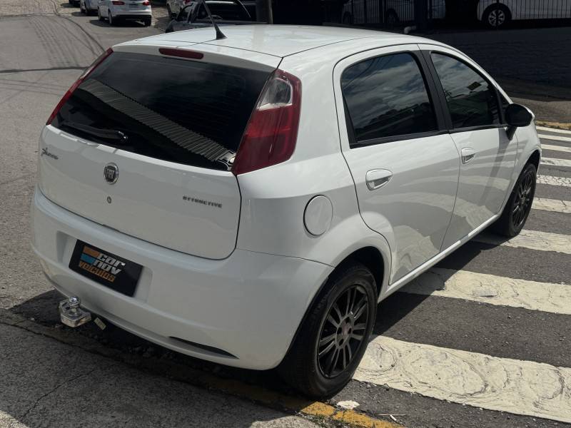 FIAT - PUNTO - 2012/2012 - Branca - R$ 35.900,00