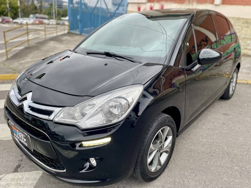 CITROËN - C3 - 2015/2016 - Preta - R$ 44.900,00