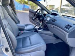 HONDA - CIVIC - 2008/2008 - Prata - R$ 47.900,00