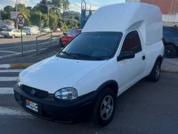 CHEVROLET - CORSA - 2001/2001 - Branca - R$ 19.900,00