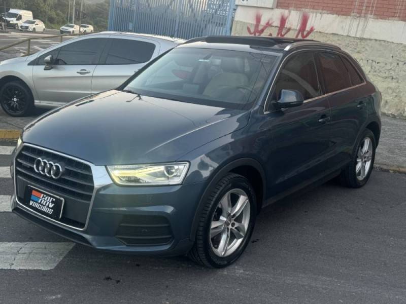 AUDI - Q3 - 2016/2016 - Azul - R$ 99.800,00