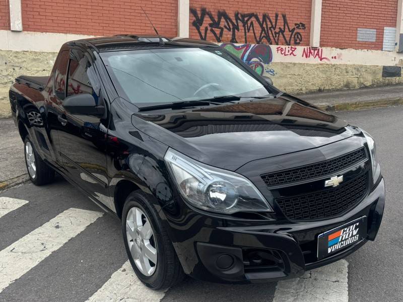 CHEVROLET - MONTANA - 2012/2012 - Preta - R$ 42.900,00