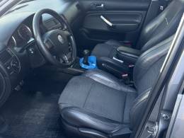 VOLKSWAGEN - GOLF - 2011/2011 - Cinza - R$ 59.900,00