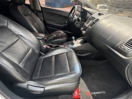 KIA MOTORS - CERATO - 2014/2014 - Branca - R$ 67.800,00