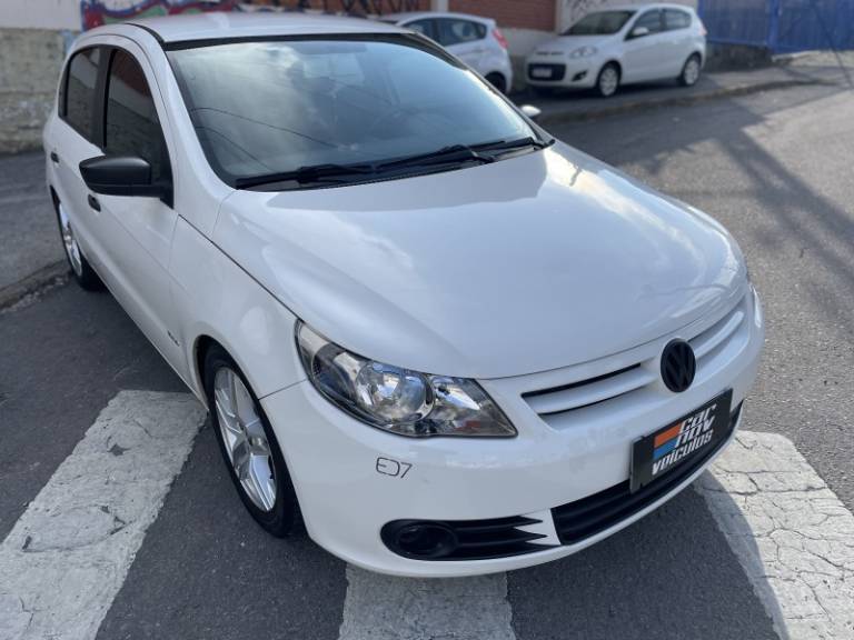 VOLKSWAGEN - GOL - 2012/2012 - Branca - R$ 29.900,00