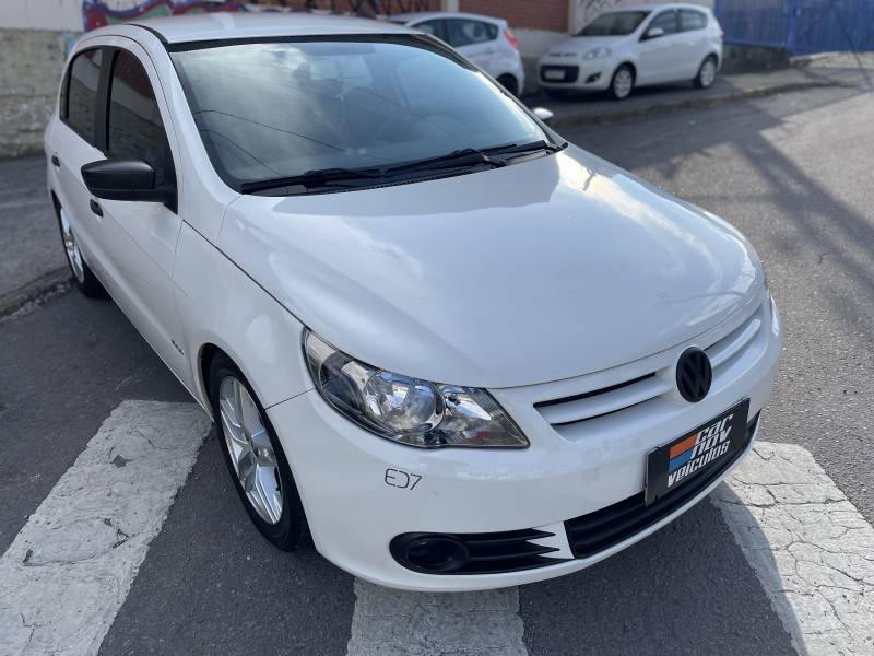 VOLKSWAGEN - GOL - 2012/2012 - Branca - R$ 29.900,00