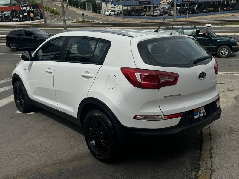 KIA MOTORS - SPORTAGE - 2012/2012 - Branca - R$ 64.800,00