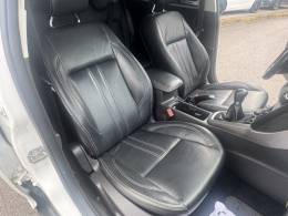 FORD - FOCUS - 2018/2018 - Branca - R$ 71.800,00