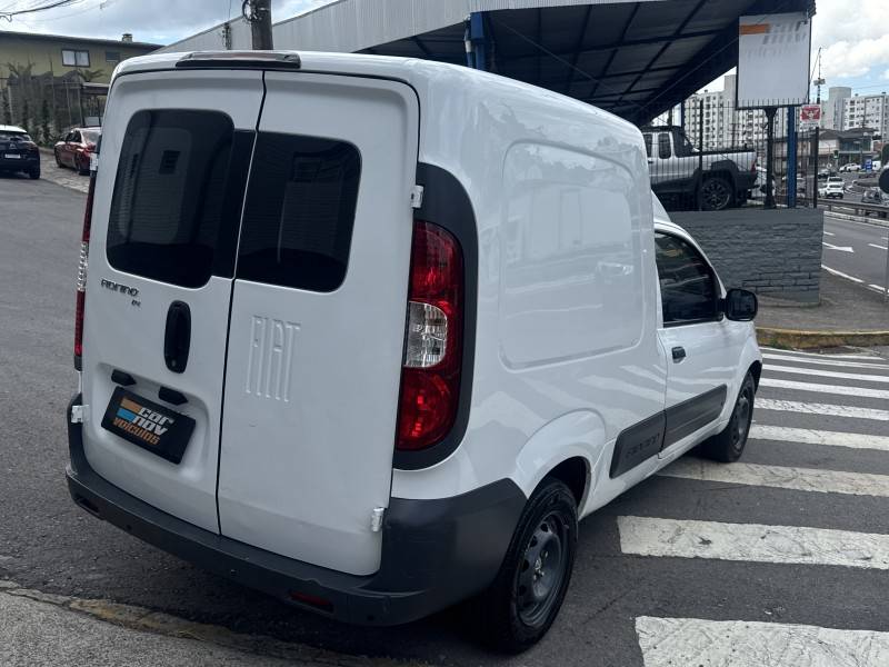 FIAT - FIORINO - 2015/2015 - Branca - R$ 55.900,00