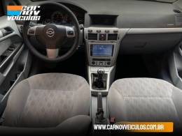 CHEVROLET - VECTRA - 2006/2006 - Branca - R$ 33.900,00