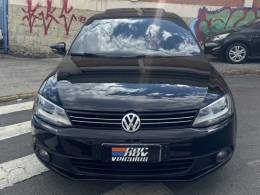 VOLKSWAGEN - JETTA - 2014/2014 - Preta - R$ 71.900,00