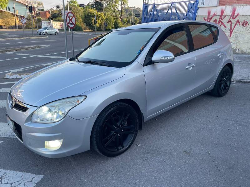 HYUNDAI - I30 - 2009/2010 - Prata - R$ 46.900,00